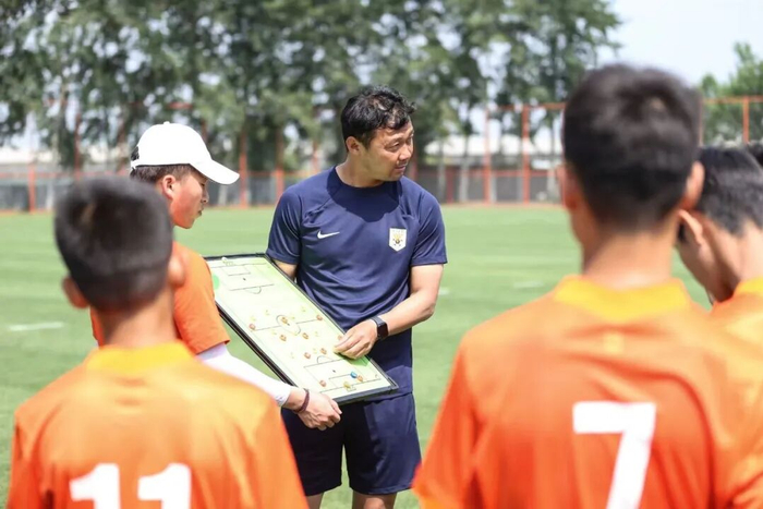 专访汪强:扎根基层非终点,而是新起点|足球|国脚|山东泰山|中国足协|青训_新浪体育_新浪新闻