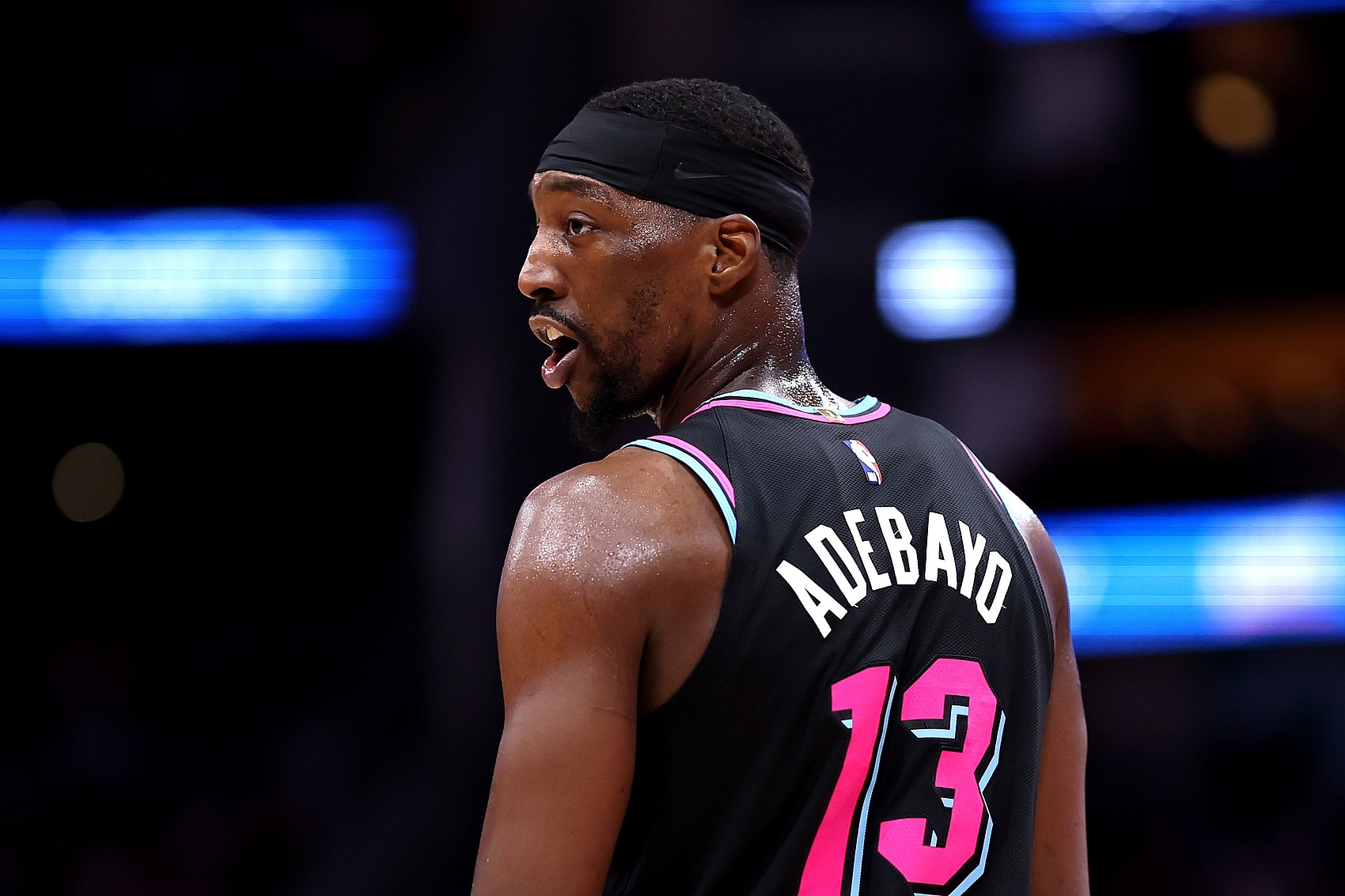 奇异果体育-毫无状态!阿德巴约半场出战20分钟 6中1&三分5中0